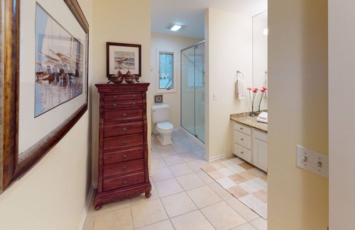 Birchwood Farms House | Entire Home! BIRCHWOOD - Golf, Pool, Fitness! Private setting!