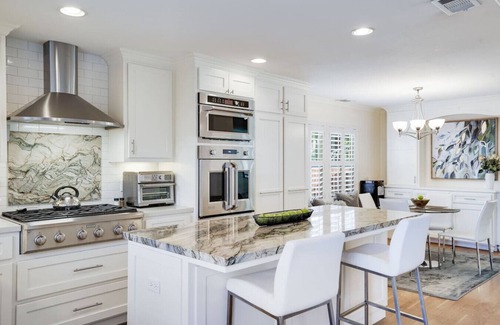 San Jose House | Entire Home - Cozy Near Downtown | Fast WIFI