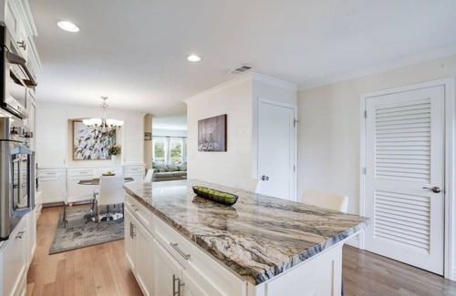 San Jose House | Entire Home - Cozy Near Downtown | Fast WIFI