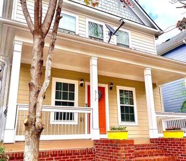 Atlanta House | Entire Home Downtown ATL! Walk to GWCC and more!