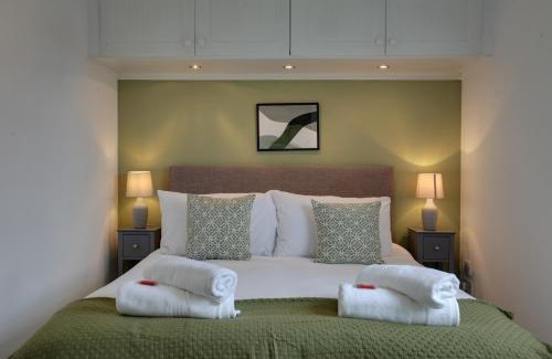 Bishop's Stortford Apartment | Entire home/flat perfect for contractors