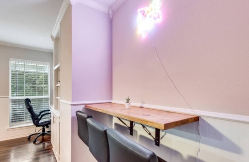 Denton House | Entire home flat in Denton