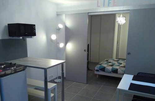 Lodeve Apartment | Entire home for 2. 30m2 in residence with private terrace of 8m2