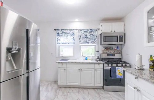 Piscataway House | Entire Home🏡Free Parking❤️near Rutgers University