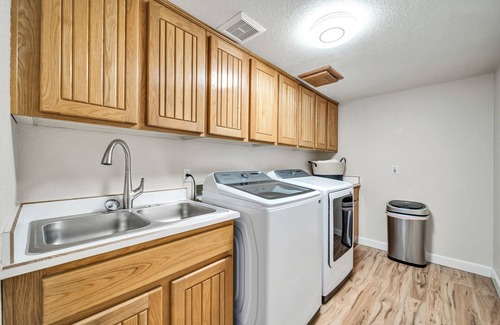 Arrowhead Lakes House | Entire Home in Arrowhead Ranch on the Legends Golf Course