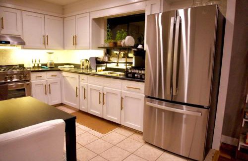 Athens Apartment | Entire home in Athens, Georgia with Piano