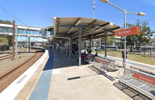 Blacktown House | Entire Home in Blacktown