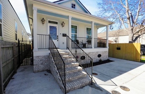 Saint Roch House | Entire Home in St. Roch