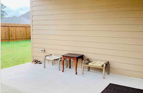 Atascocita House | ENTIRE HOME JUST 10 MINS from IAH, 20 Miles DWNTWN