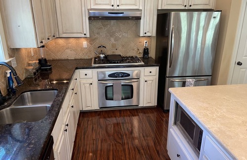 Lafayette House | Entire Home! Magnolia Place: a taste of Southern Hospitality