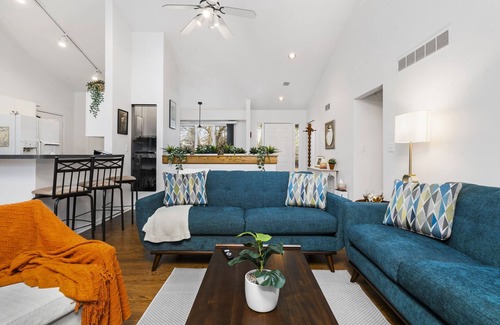 Milan House | Entire Home Near Ann Arbor/Family Friendly