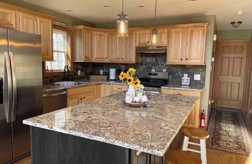 West Kill House | Entire Home Near Hunter/Hiking *New Home*