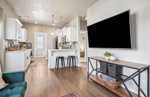 Boise House | Entire Home Walking Distance to Greenbelt, River, Breweries, Wineries & Coffee!