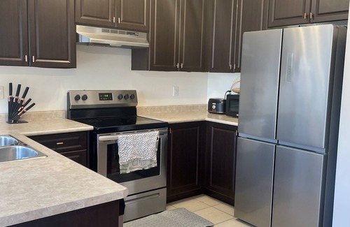 Churchill Meadows House | Entire Home with Basement in Mississauga