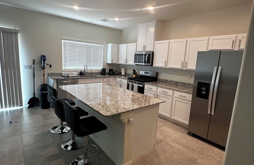 Enterprise House | Entire house 10 min to world famous strip and LAS airport