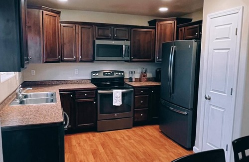 Bozeman House | Entire house by Bozeman airport