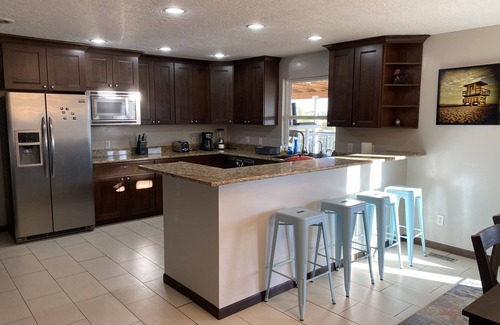 Farmington House | ENTIRE HOUSE CLOSE TO EVERYTHING! BEAUTIFUL VIEWS!