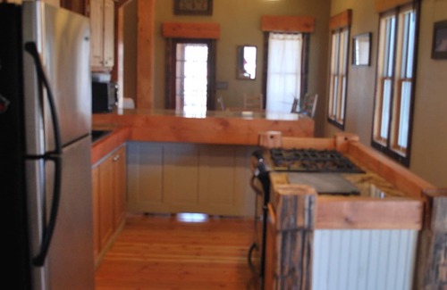 Manhattan House | Entire house. Fly Fishing, small town, walk to everything