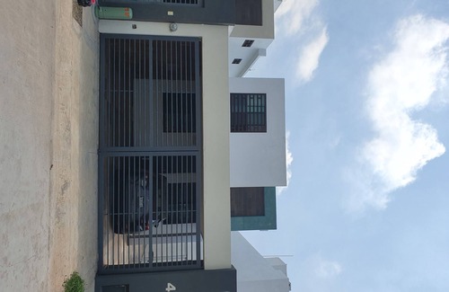 Villahermosa House | Entire house furnished 3 bedrooms 3 bathrooms security heated parking.