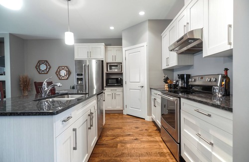 Campbell River House | Entire House in Campbell River