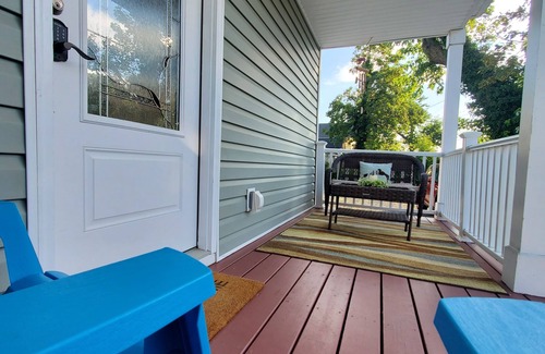 Long Branch House | Entire house in Long Branch near the beach