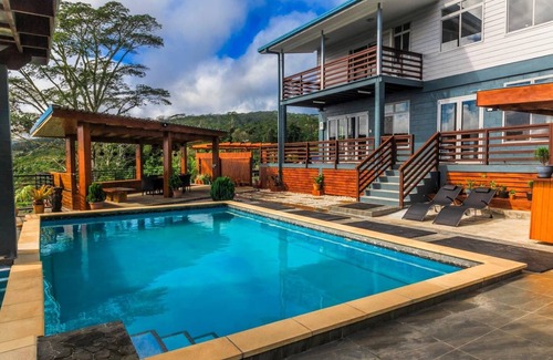 Apia House | Entire House that accomodate 8 people with four rooms and four bathrooms.