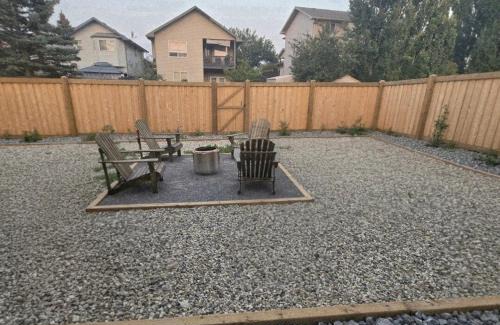 Grande Prairie House | entire house THE BLUE DOOR with garage access