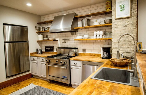 Frankenmuth House | Entire House with a hot tub within a block to Frankenmuth's Main street.