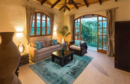 Playa Tortuga Cabin | Entire luxury hotel and staff - Dramatic sea views