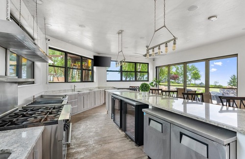 Newton House | Entire mansion on Lake Michigan! Perfect for hosting groups. Pool, games, & more