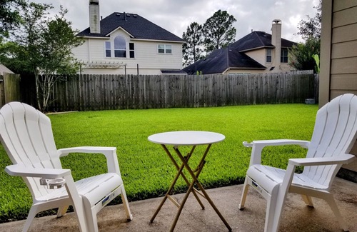 Manvel House | Entire Modern 3br house with glass fireplace and patio.