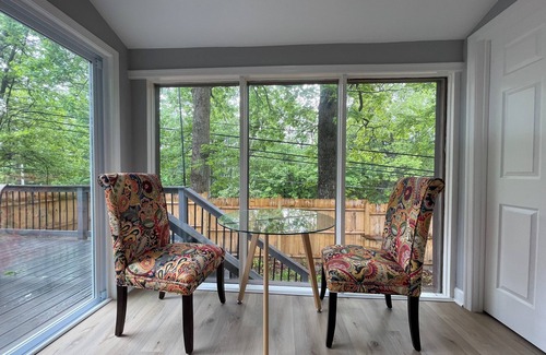 Smithsburg Cottage | Entire Mountain Cottage Near Scenic Hiking Trails, Your Getaway Retreat!