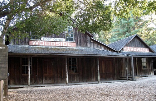 Redwood City Apartment | Entire Mountain Cottage Home - Restaurants, Amazing Hiking & Biking Trails