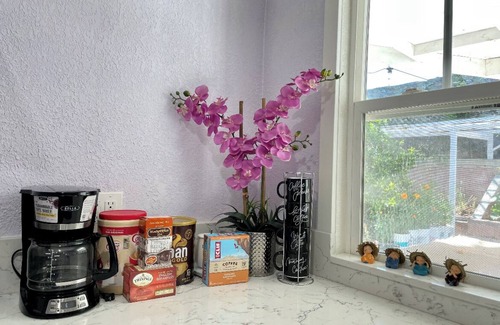 Westmont House | Entire Newly Renovated House in North Pomona