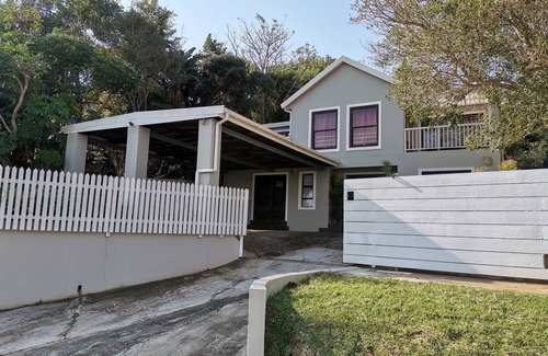 Chintsa House | Entire pet friendly house, close to the river, beach, shops, restaurants, & more