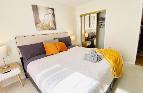 Aspen Hill Condo | Entire place with parking wifi laundry