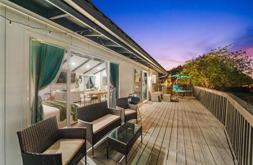 El Cajon House | Entire Private Grand View, King Bed, Spacious, Parking, Available Now