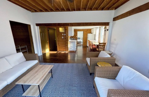 Kingston Other | Entire Property: Farmhouse (3bdr) and Barn Apartment (2bdr)