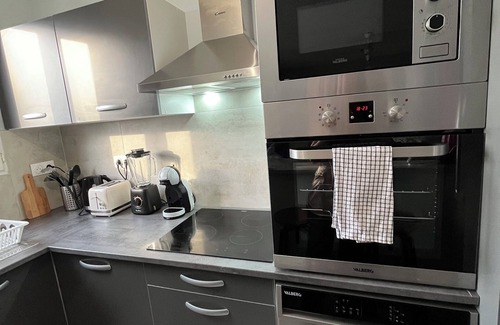 Maisons-Alfort Apartment | Entire rental unit in Maisons-Alfort, France