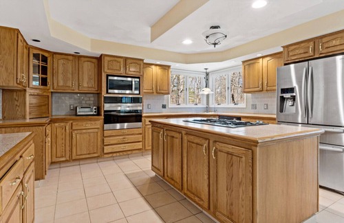 Saunderstown House | Entire Saunderstown Home with Pool
