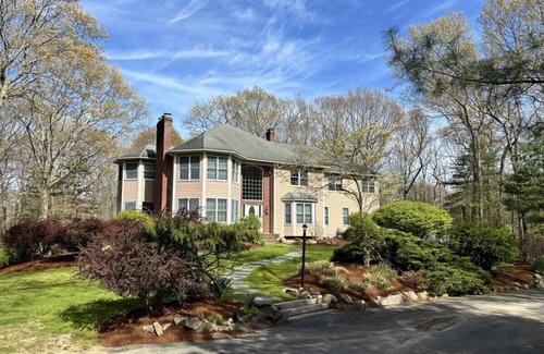 Saunderstown House | Entire Saunderstown Home with Pool