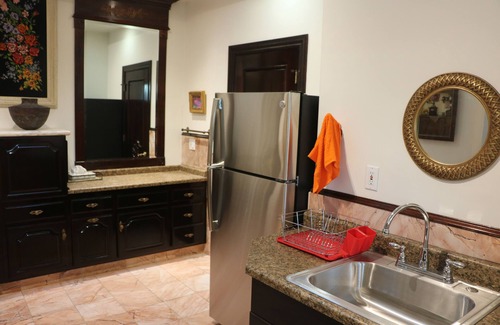 North of Montana House | -ENTIRE SECOND FLOOR of Santa Monica Luxury Roman Villa