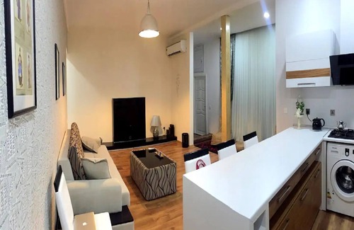 Baku Apartment | Entire serviced apartment in Baku, Azerbaijan