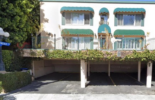 Norma Triangle Apartment | ENTIRE Sunset Strip Upscale Condo! Prime Location!