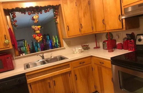 Warren Apartment | Entire two bedroom house peaceful and quiet