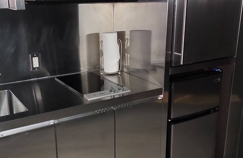 Las Vegas Hotel | Entire Vegas King bed, balcony suite. Marble bath spa tub, 70"/55" smart TVs