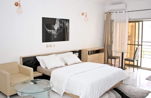 Akouedo Villa | Entire Villa 4 bedrooms-Riviera Bonoumin - near Abidjan Mall
