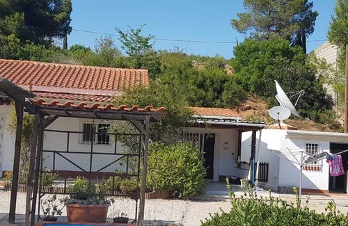 Macastre Villa | Entire Villa with Amazing Views & Private pool