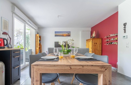 Cruseilles Apartment | Entre 3 Lacs - Centre Ville Calme, Grande Terrasse, Wifi Gratuit, Tout Équipé