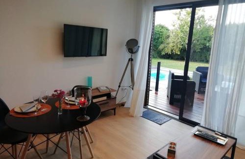 Tonnay-Charente Villa | Entre Piscine et Mer